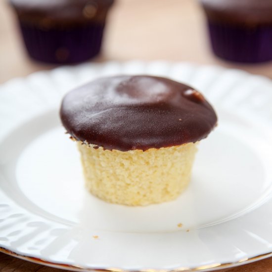 Boston Cream Pie Cupcakes