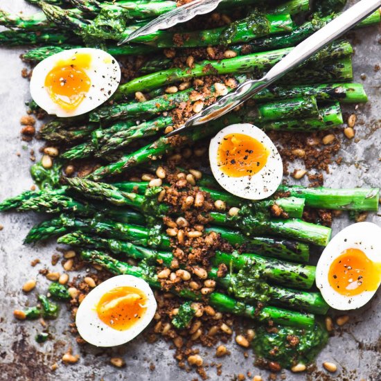 Roasted Asparagus with Runny Eggs