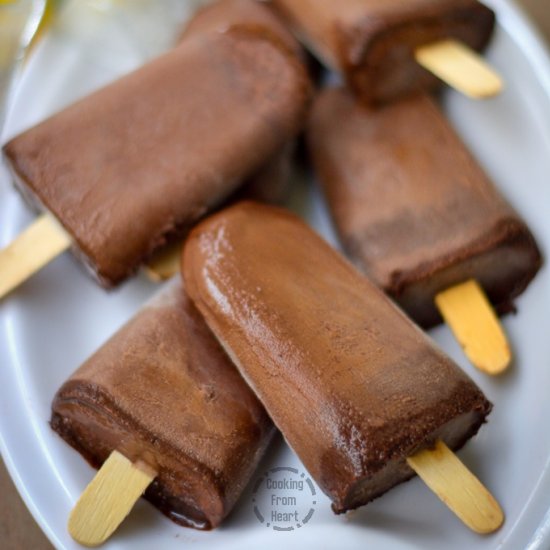 Creamy Chocolate Fudge Pops