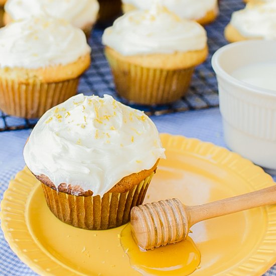 Milk & Honey Cupcakes