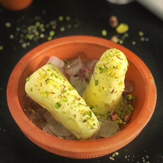 Kesar-Pista Kulfi (Instant)