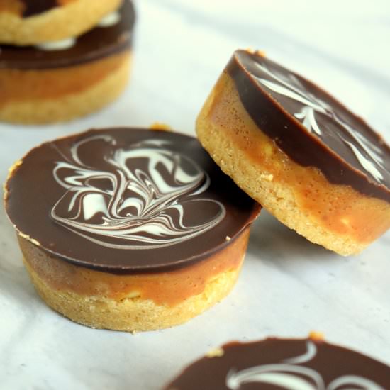 Peanut butter caramel shortbread