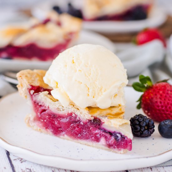 Bumbleberry Pie