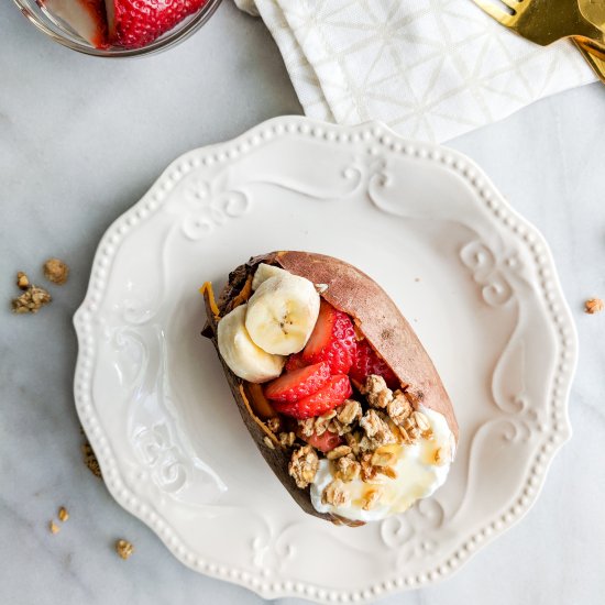 Stuffed Breakfast Sweet Potatoes