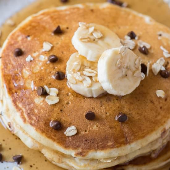 Banana Chocolate Chip Oat Pancakes