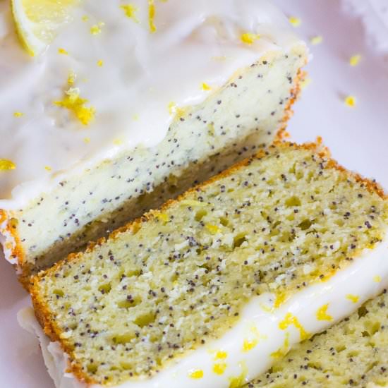 Lemon Poppy Seed Yogurt Bread