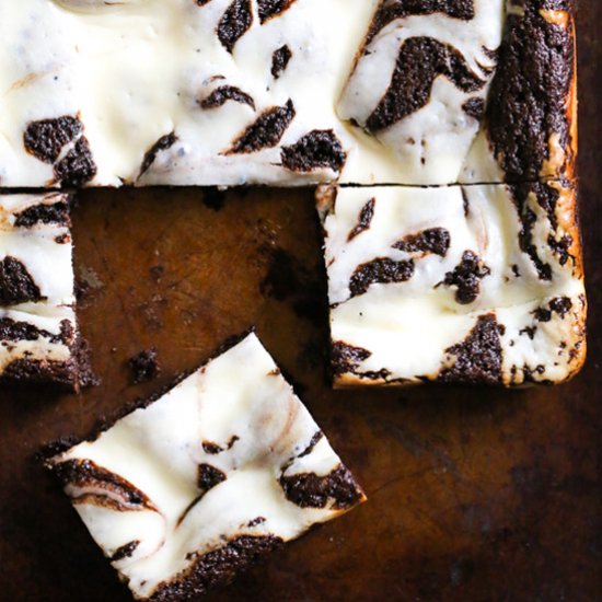 Flourless Cheesecake Brownies