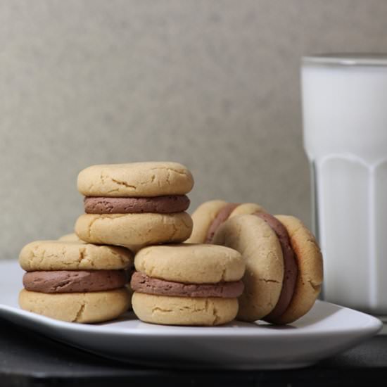 Peanut Butter Cookies with Ganache