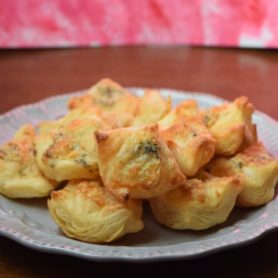 Blue Cheese Puffs