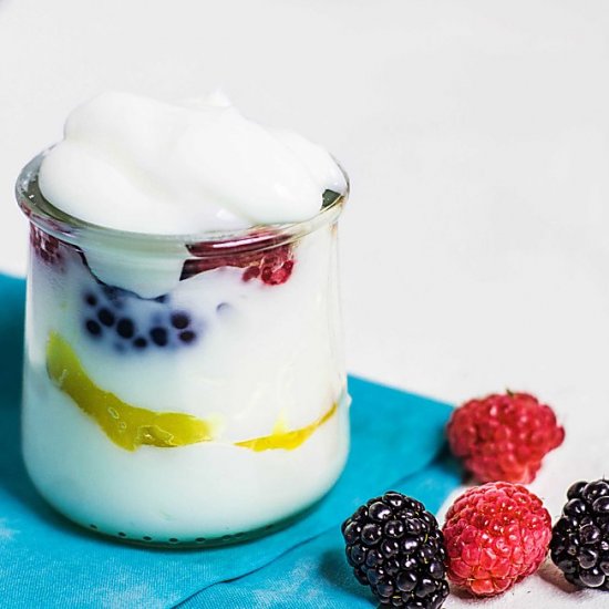 Lemon Berry Yogurt Parfait