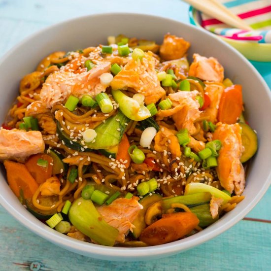 Honey soy salmon and veggie stirfry