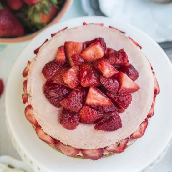 Strawberries and Cream Cheesecake