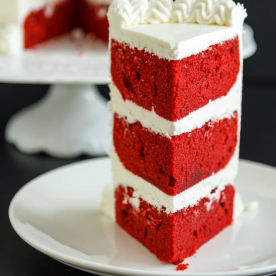 Red Velvet Cake with Cream