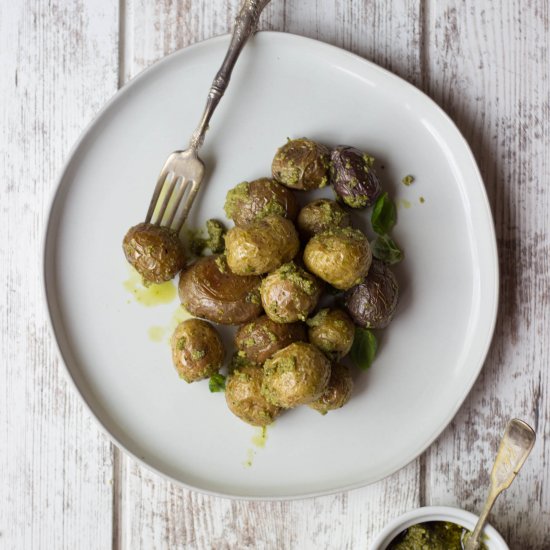 Pesto-Roasted Baby Potatoes