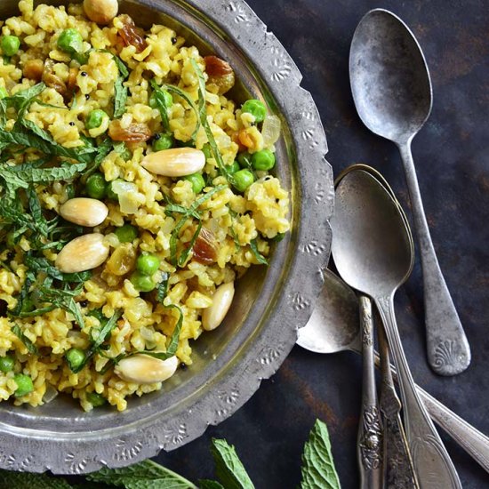 10-Minute Golden Rice Pilaf