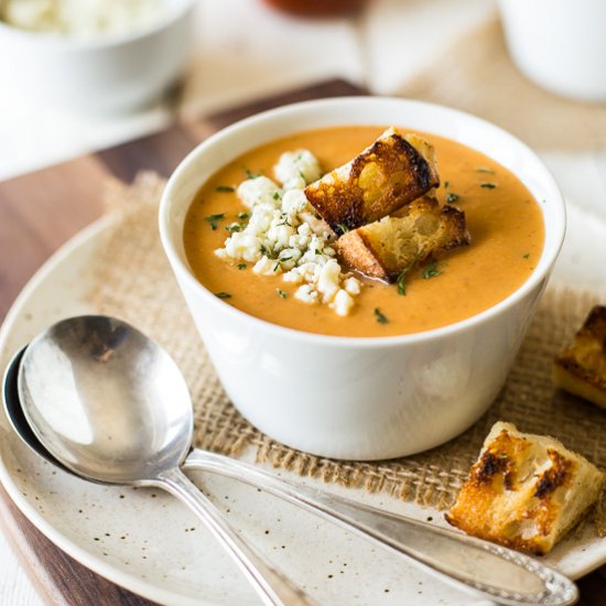 Buffalo Cauliflower Soup