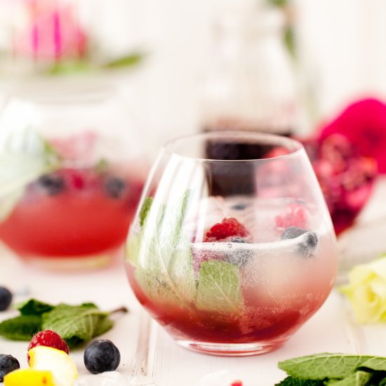 Sparkling Pomegranate Lemon Cooler