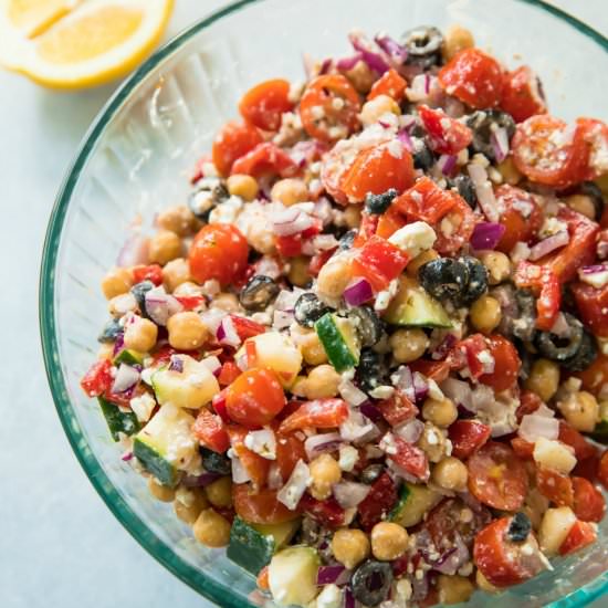 Healthy Greek Chickpea Salad