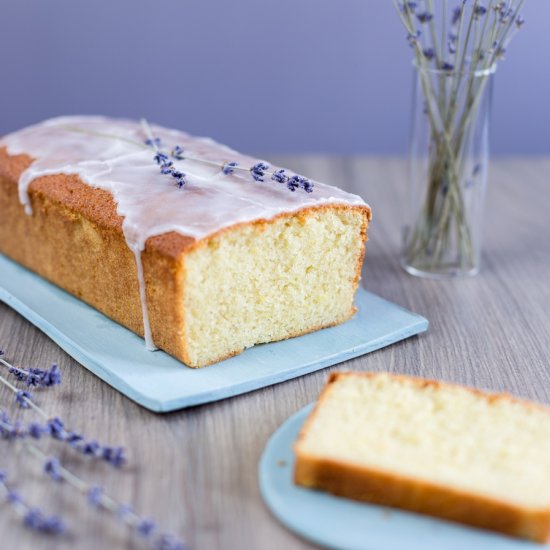 Lemon lavender cake