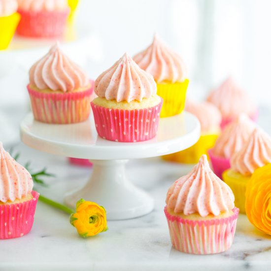 Mini Strawberry Lemon Cupcake