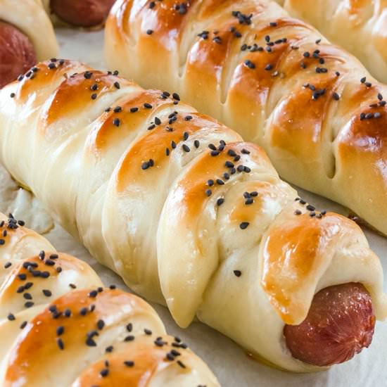 Chinese bakery sausage bread