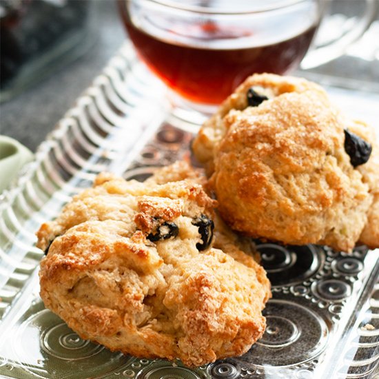 Blueberry Lemongrass Scones