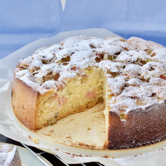 Easy Rhubarb Cake