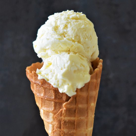 3 ingredients Vanilla Ice-cream