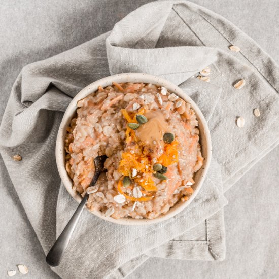 Healthy Carrot Cake Oatmeal