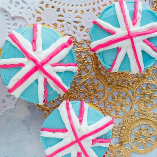 Union Jack Cupcakes