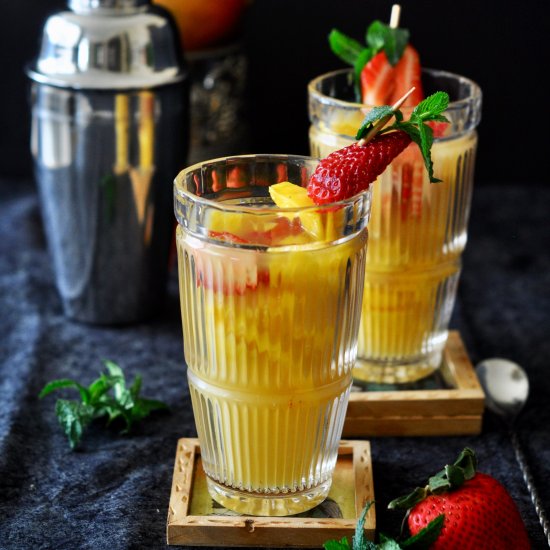 Mango Strawberry Cooler