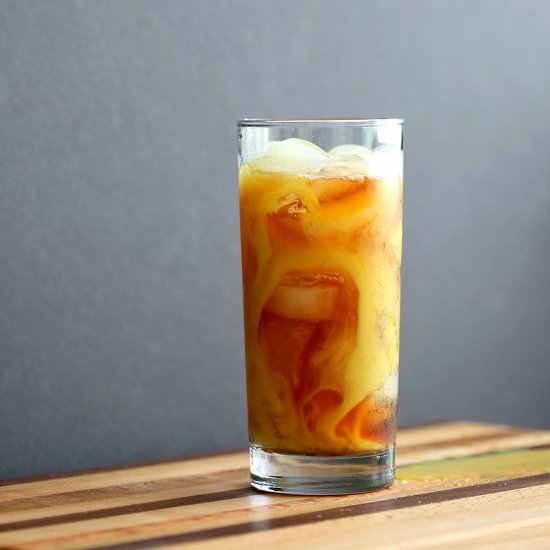 Cardamom Cinnamon Turmeric Iced Tea