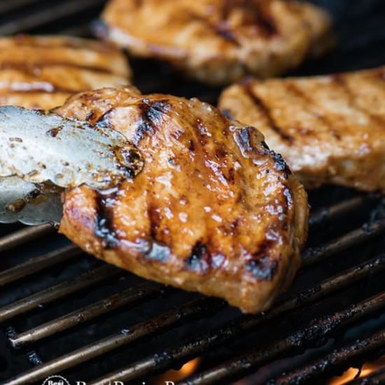 Grilled Garlic Pork Chops