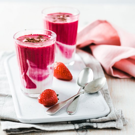 choc + beet + strawberry smoothie