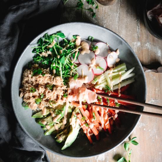 smoked spicy tuna sushi bowl