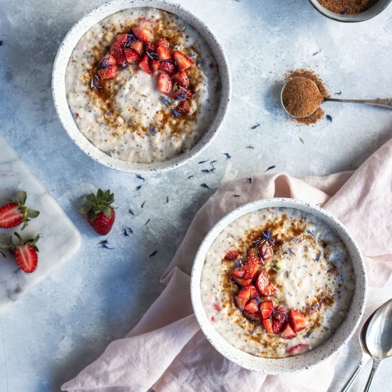 Warming Strawberry and Fig Oats