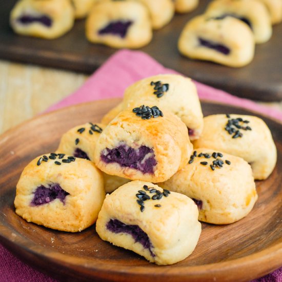 Purple Sweet Potato Pastry