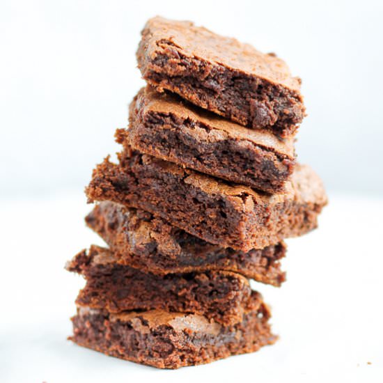 Crispy Top Fudgy Brownies