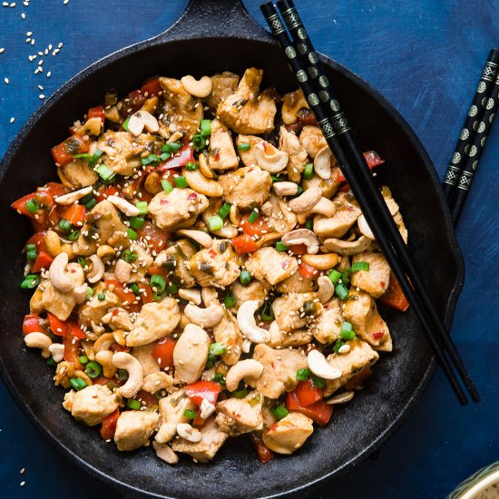 Easy Paleo Cashew Chicken Stir Fry