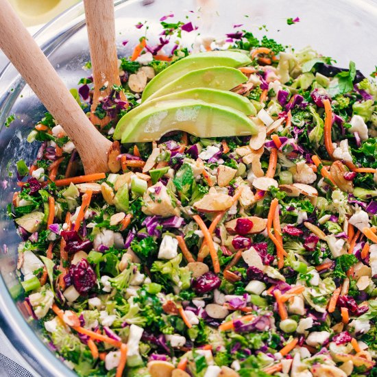 DETOX KALE SALAD