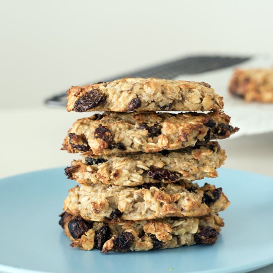 Almond, oat and banana cookies