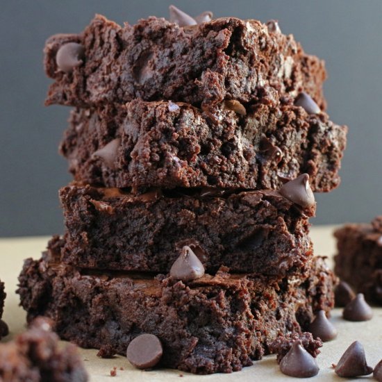 chewy chocolate chip brownies