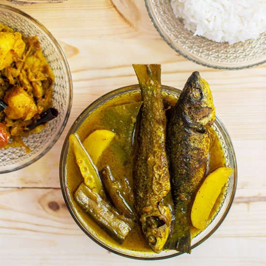 Bengali Baby Fish & Veggie Curry