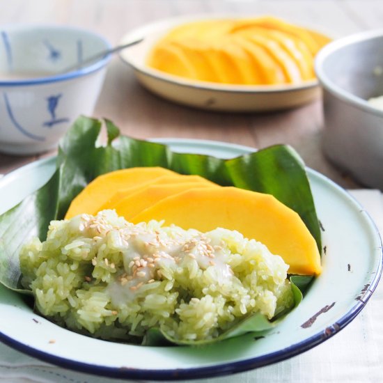 Pandan Sticky Rice with Mango