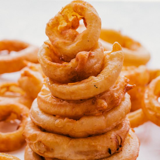 BEER BATTERED ONION RINGS