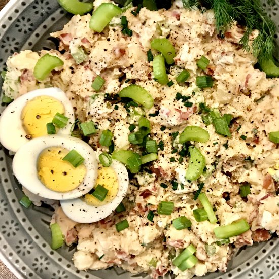 Classic Creamy Potato Salad