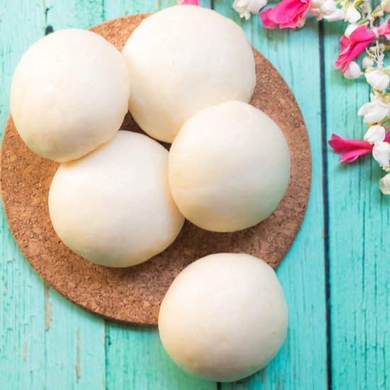 Fluffy Steamed Buns