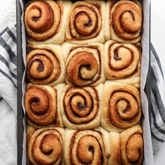 Simple Cinnamon Rolls