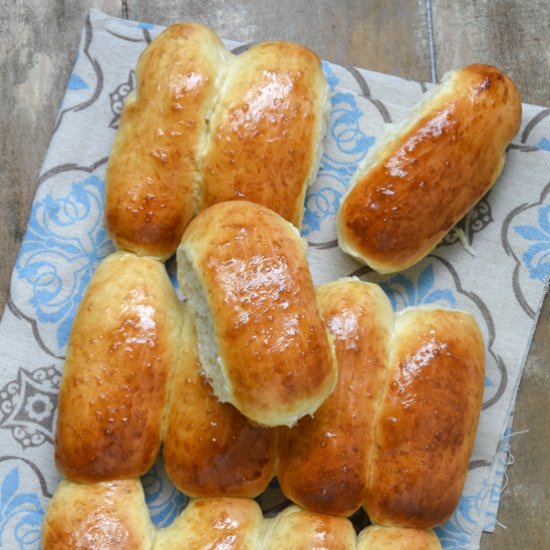 Hokkaido bread rolls