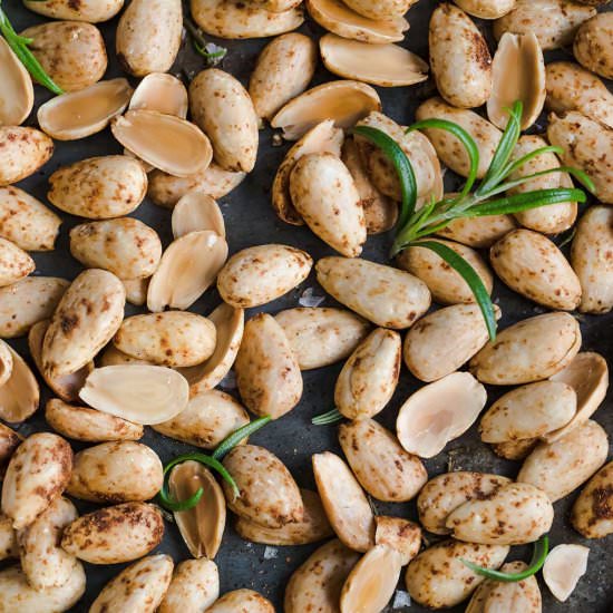 Almonds with Rosemary & Paprika